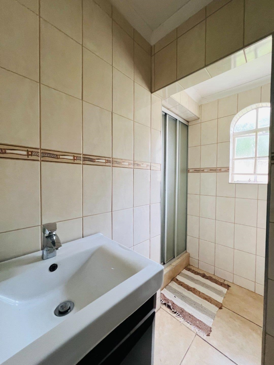 3 Bedroom Property for Sale in Wilgeheuwel Gauteng