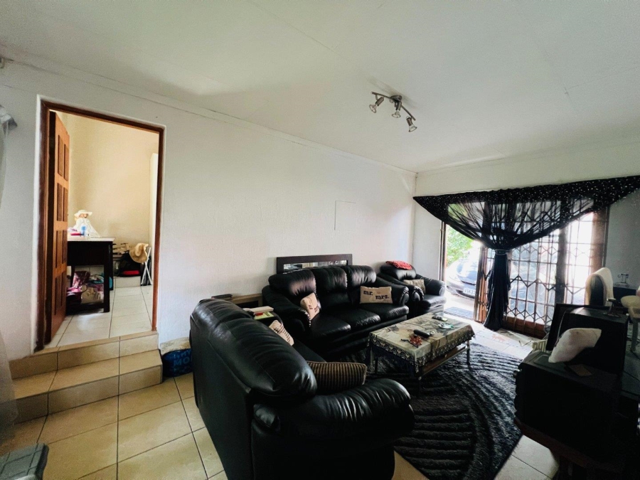 3 Bedroom Property for Sale in Wilgeheuwel Gauteng