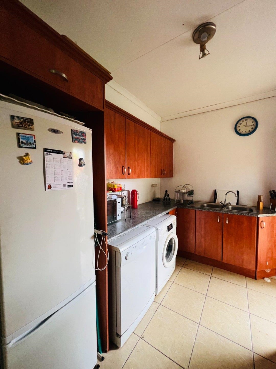 3 Bedroom Property for Sale in Wilgeheuwel Gauteng