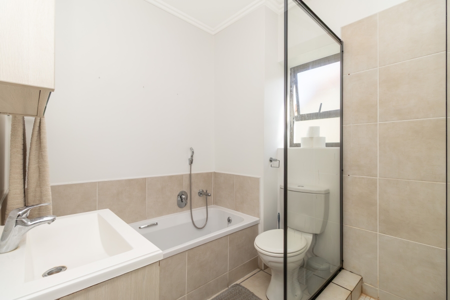 2 Bedroom Property for Sale in Douglasdale Gauteng