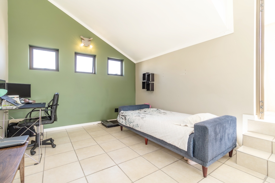 2 Bedroom Property for Sale in Douglasdale Gauteng
