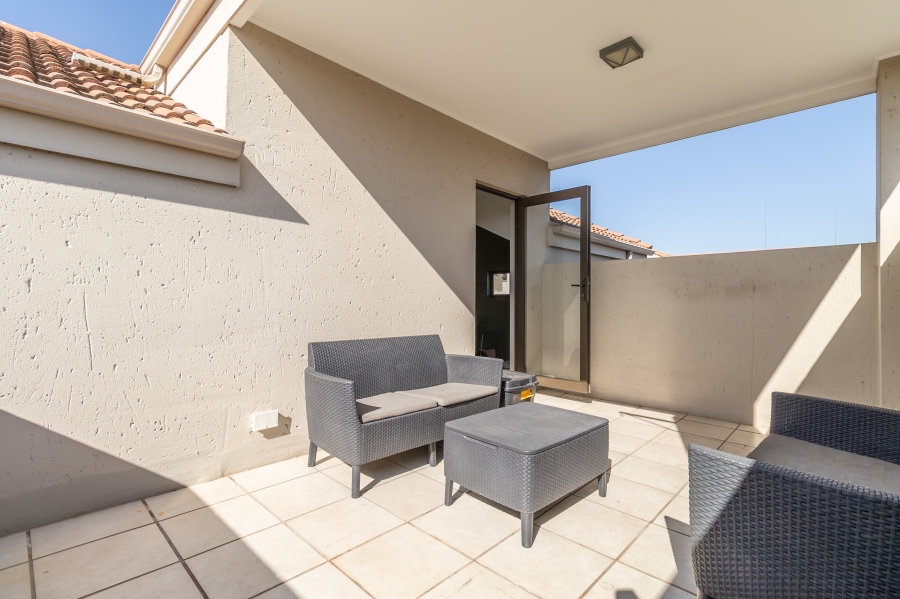2 Bedroom Property for Sale in Douglasdale Gauteng