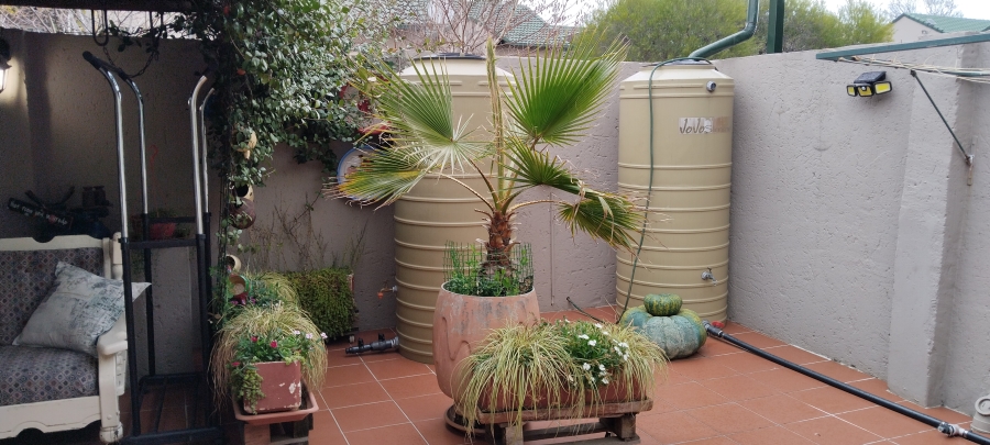 2 Bedroom Property for Sale in Heidelberg Gauteng