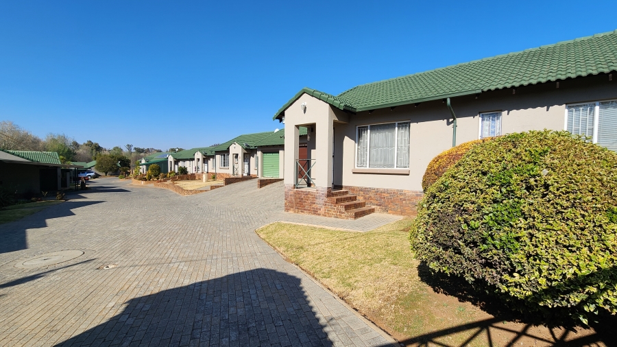 2 Bedroom Property for Sale in Heidelberg Gauteng