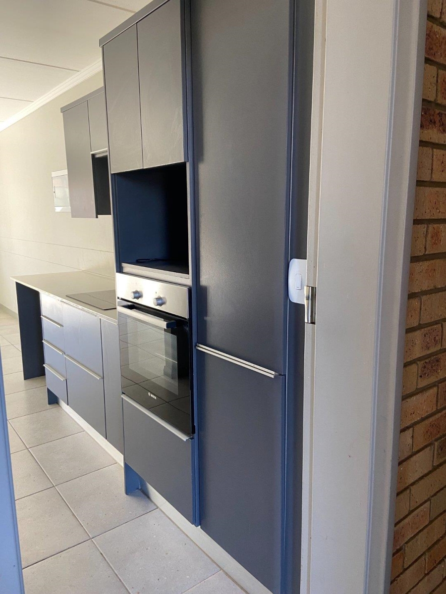 2 Bedroom Property for Sale in Amberfield Gauteng