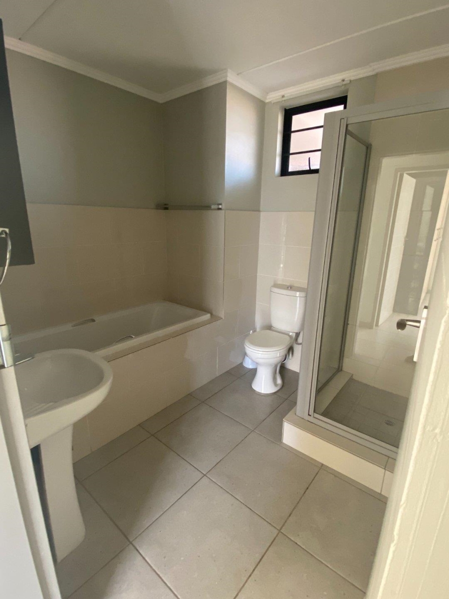 2 Bedroom Property for Sale in Amberfield Gauteng