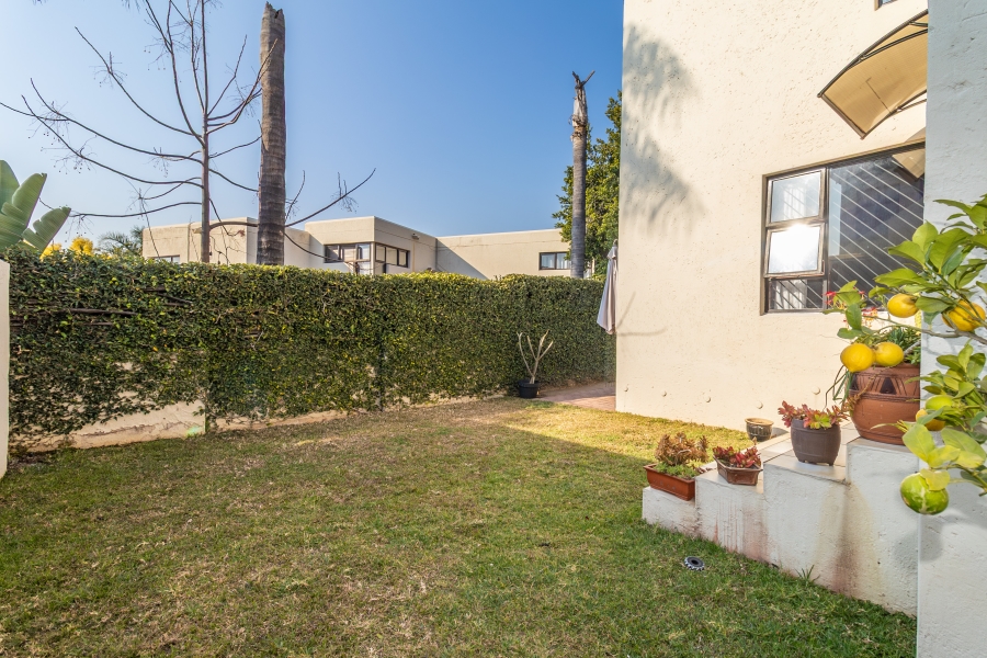 4 Bedroom Property for Sale in Magaliessig Gauteng