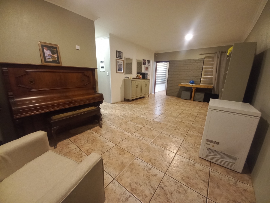 4 Bedroom Property for Sale in Croydon Gauteng