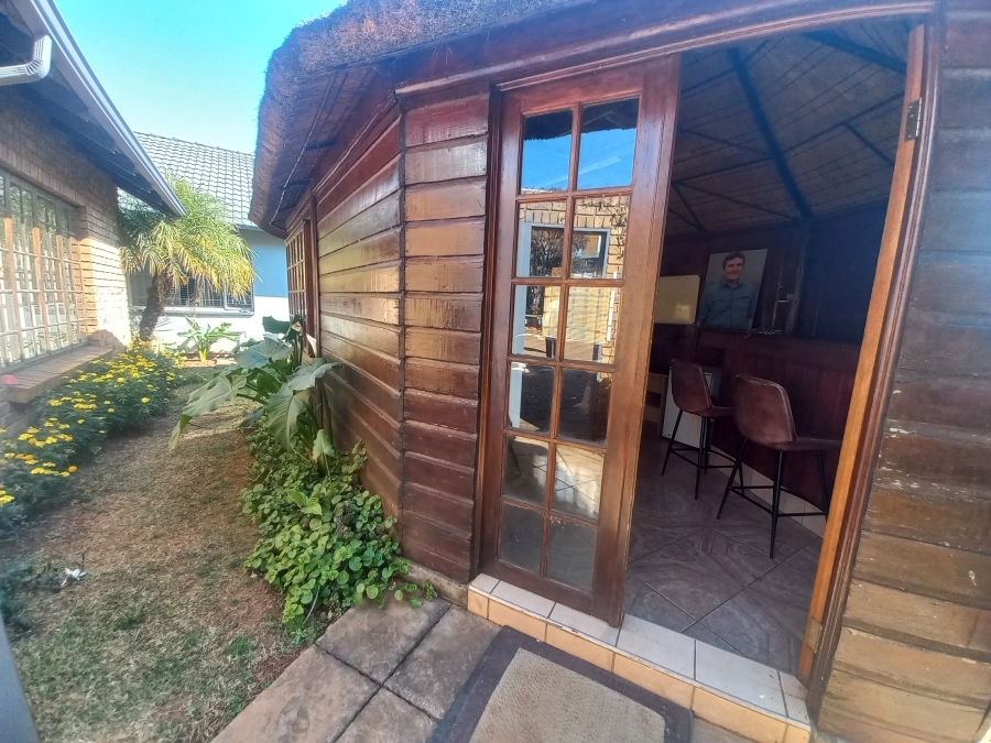 4 Bedroom Property for Sale in Croydon Gauteng