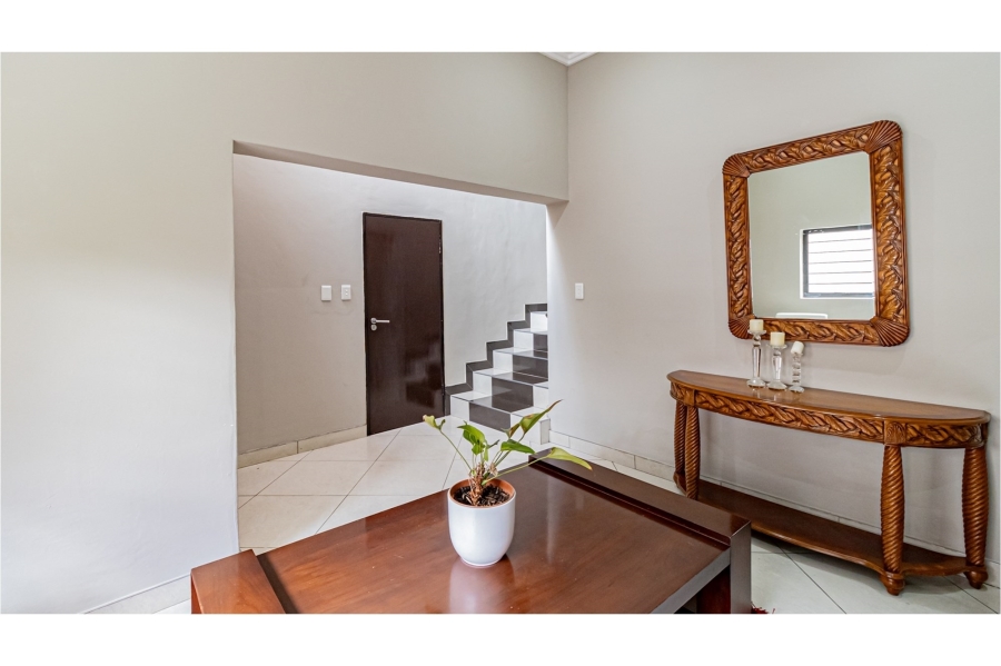 4 Bedroom Property for Sale in Northcliff Gauteng