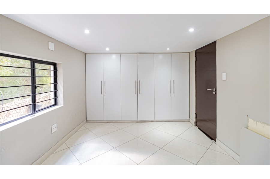4 Bedroom Property for Sale in Northcliff Gauteng