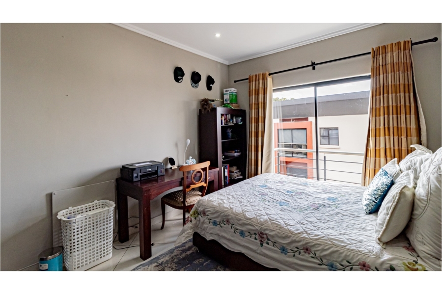 4 Bedroom Property for Sale in Northcliff Gauteng