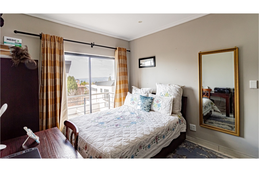 4 Bedroom Property for Sale in Northcliff Gauteng