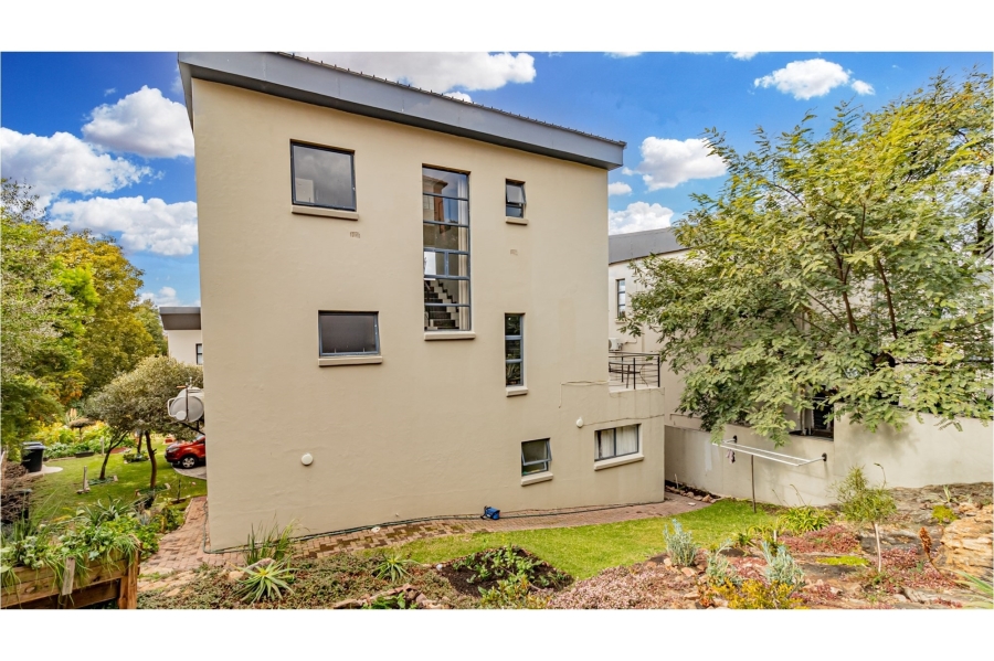 4 Bedroom Property for Sale in Northcliff Gauteng