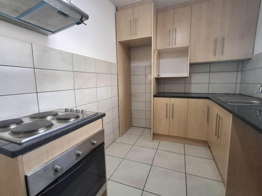 1 Bedroom Property for Sale in Kensington Gauteng