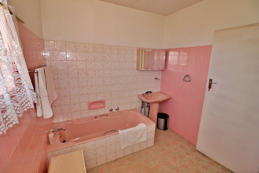 3 Bedroom Property for Sale in Sunnyridge Gauteng