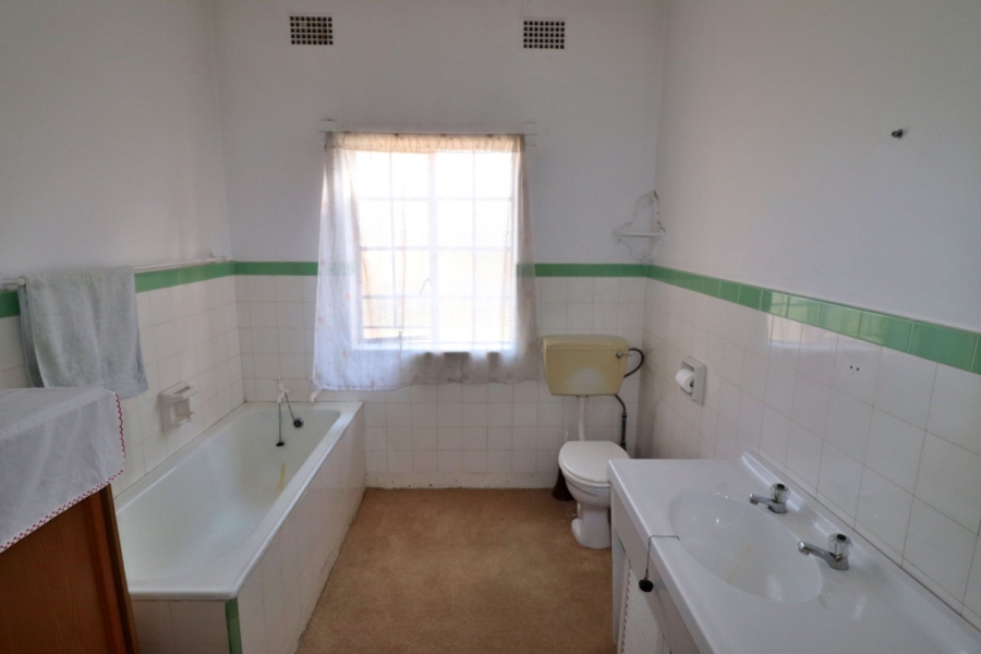 3 Bedroom Property for Sale in Sunnyridge Gauteng