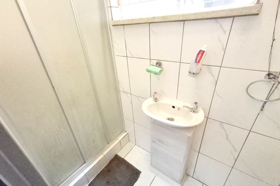 2 Bedroom Property for Sale in Eastleigh Gauteng