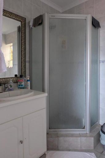 2 Bedroom Property for Sale in Windsor East Gauteng