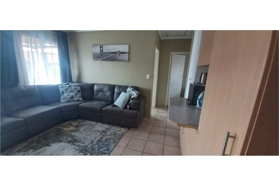 2 Bedroom Property for Sale in Clarina Gauteng