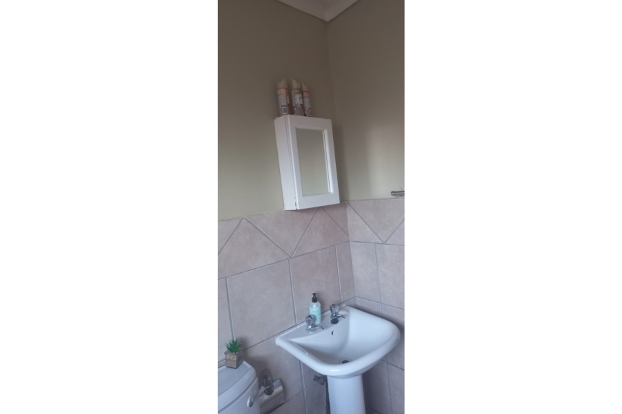 2 Bedroom Property for Sale in Clarina Gauteng