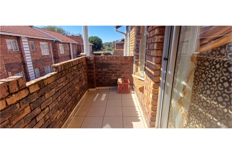 2 Bedroom Property for Sale in Clarina Gauteng