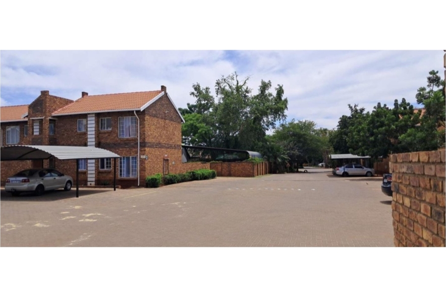 2 Bedroom Property for Sale in Clarina Gauteng