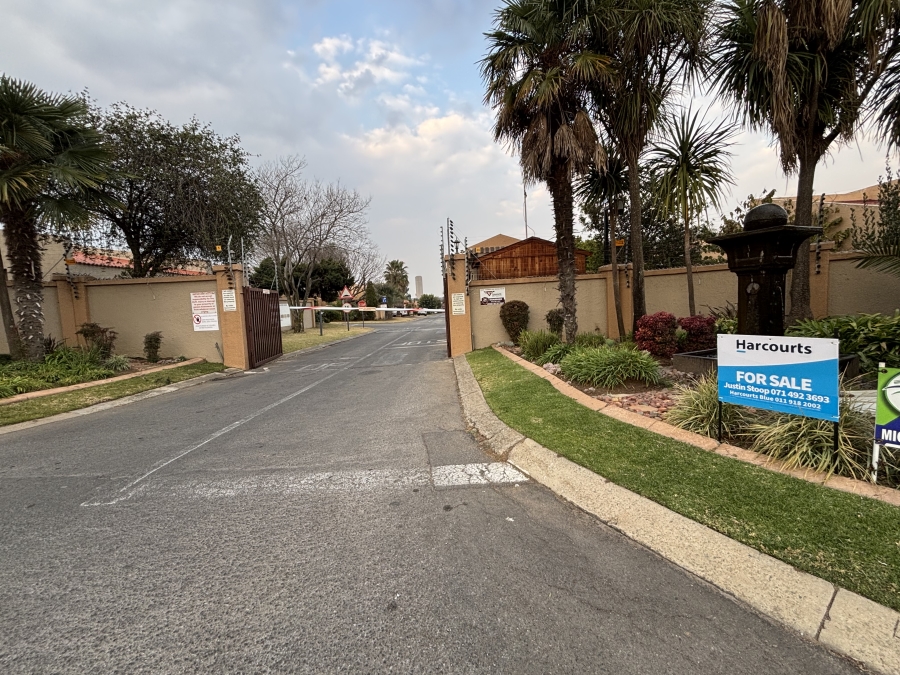 2 Bedroom Property for Sale in Parkdene Gauteng