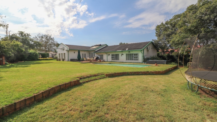 4 Bedroom Property for Sale in Bedford Gardens Gauteng