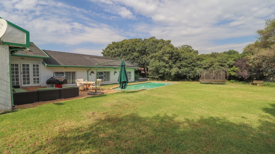 4 Bedroom Property for Sale in Bedford Gardens Gauteng