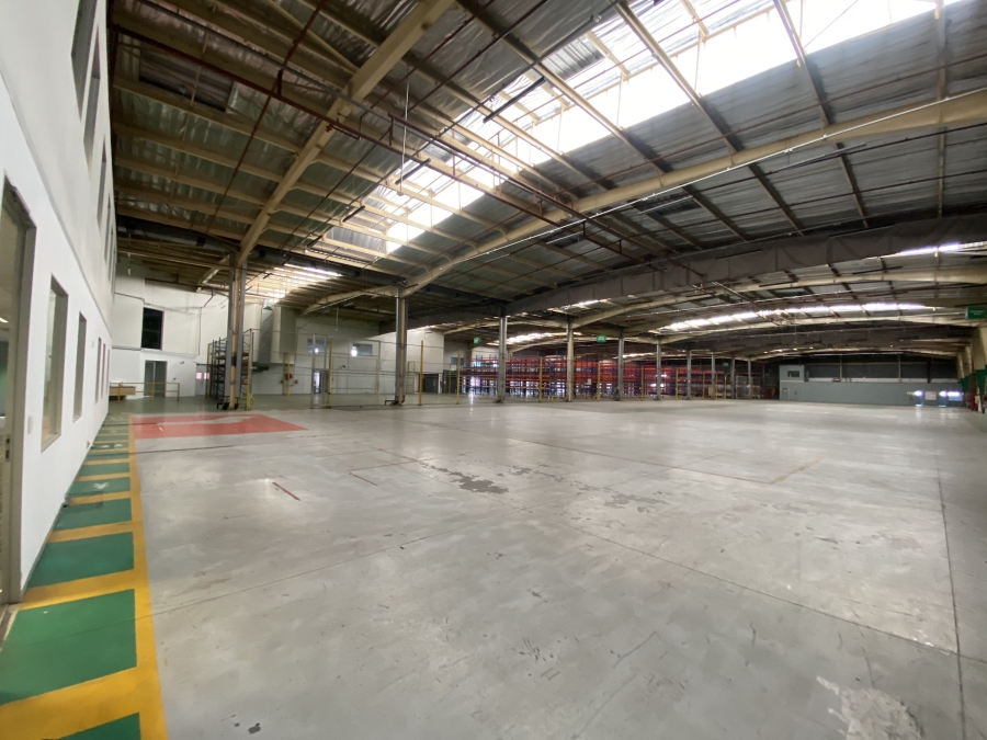 To Let commercial Property for Rent in Halfway House Gauteng