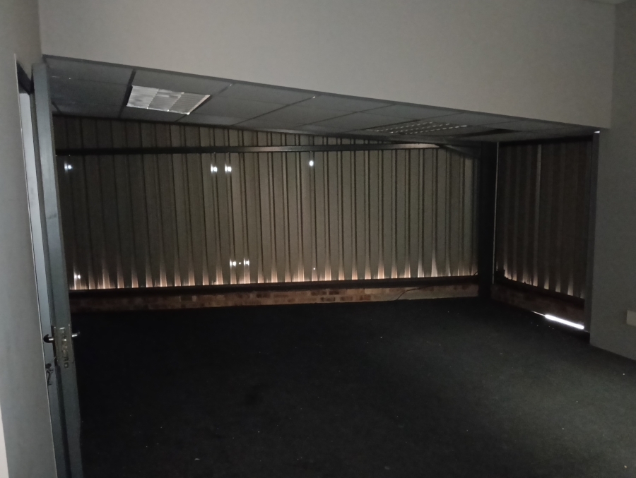 To Let commercial Property for Rent in N4 Gateway Industrial Park Gauteng