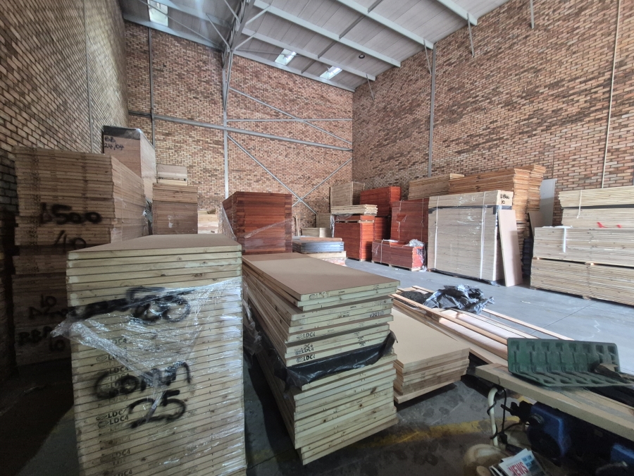 To Let commercial Property for Rent in Meadowdale Gauteng