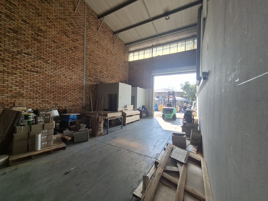 To Let commercial Property for Rent in Meadowdale Gauteng