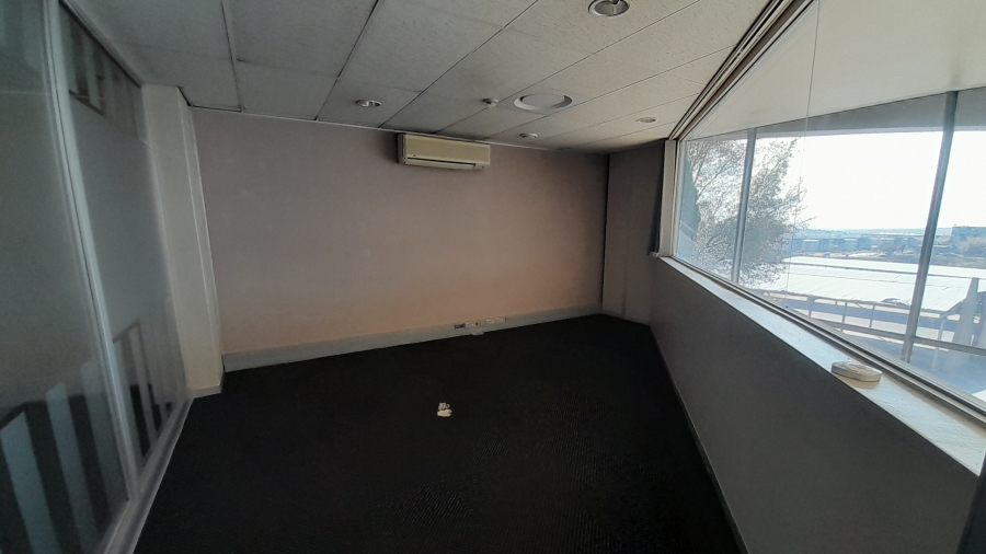 To Let commercial Property for Rent in Carlswald Gauteng