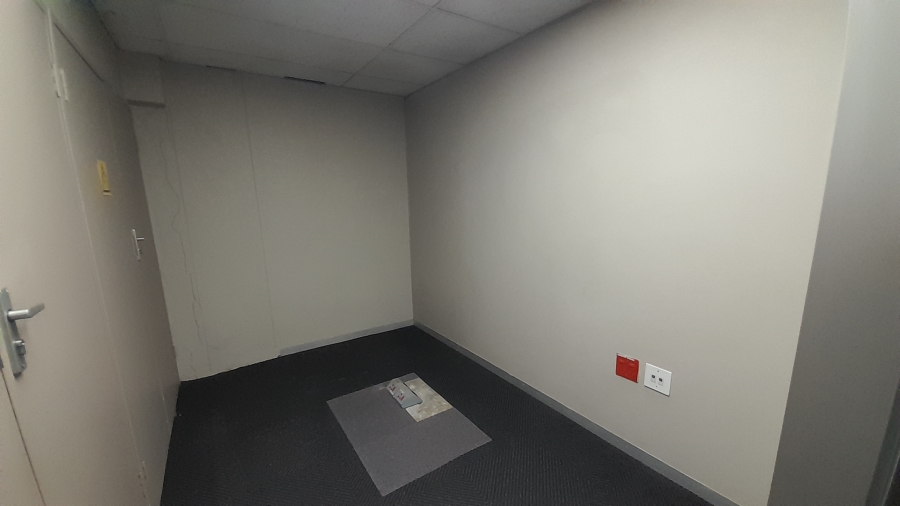 To Let commercial Property for Rent in Carlswald Gauteng