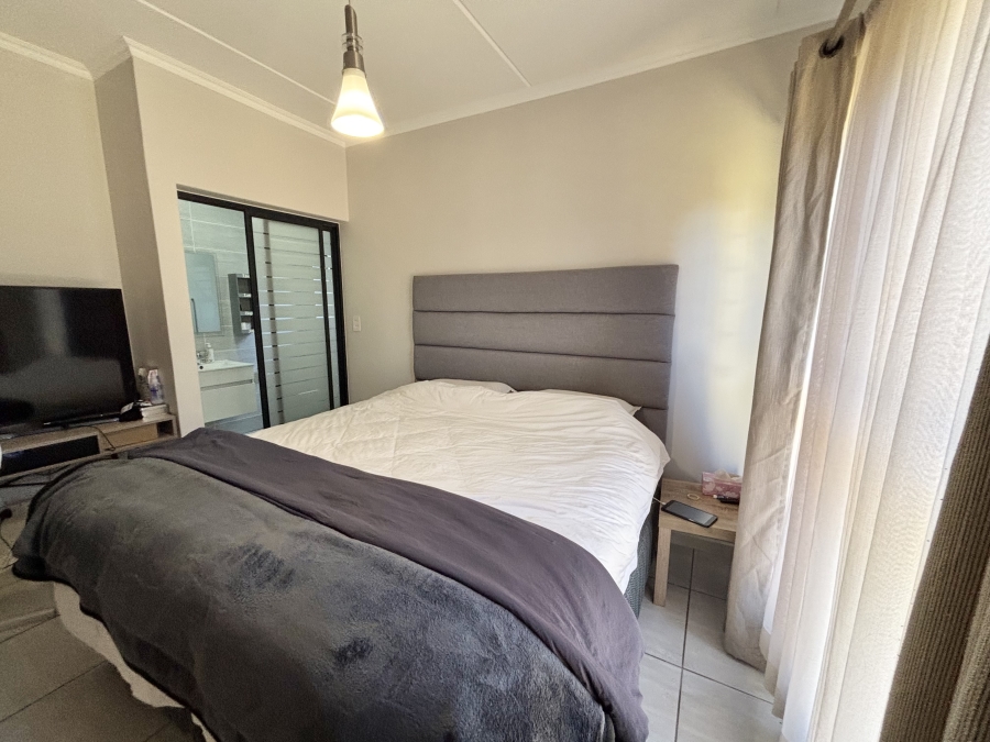 3 Bedroom Property for Sale in Waterfall Gauteng