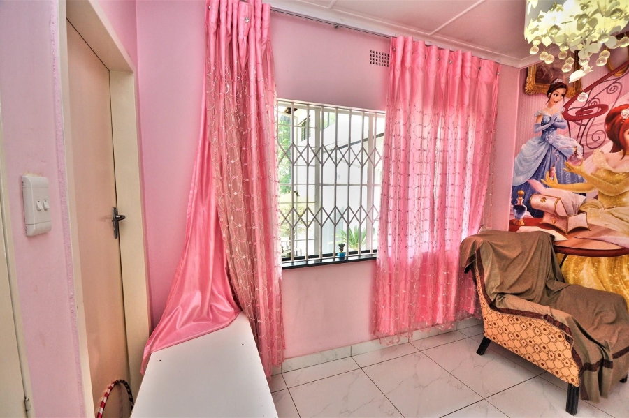 To Let 4 Bedroom Property for Rent in Parkmore Gauteng