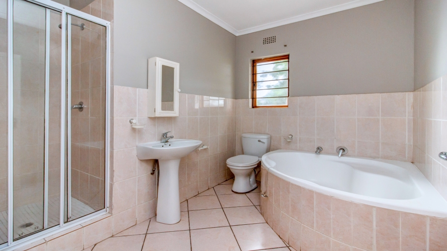 To Let 2 Bedroom Property for Rent in Paulshof Gauteng