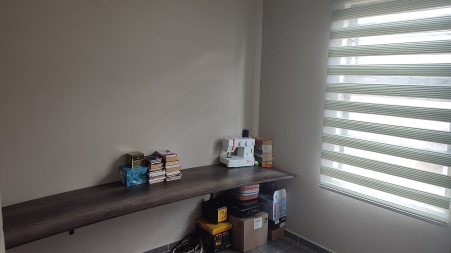 3 Bedroom Property for Sale in South Hills Gauteng