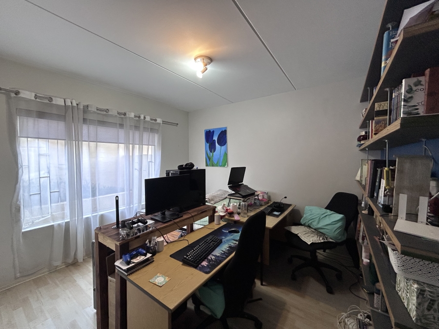 2 Bedroom Property for Sale in Rynfield Gauteng
