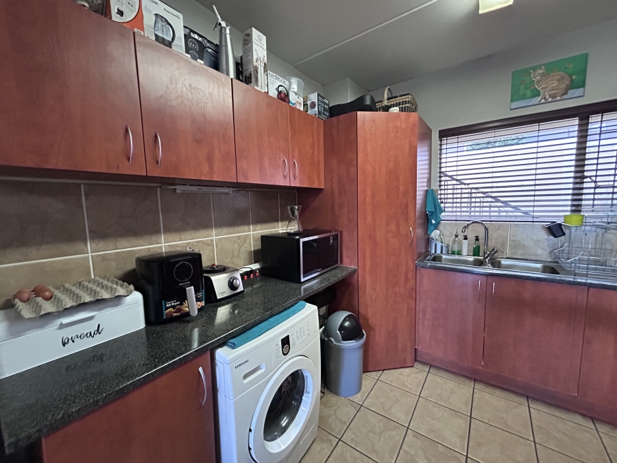 2 Bedroom Property for Sale in Rynfield Gauteng