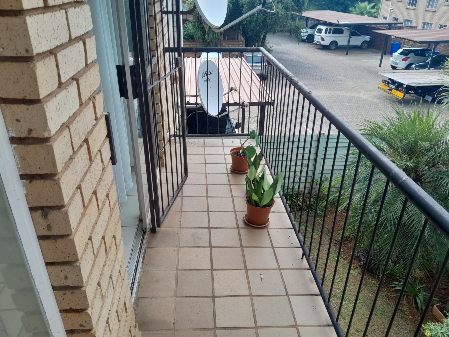 2 Bedroom Property for Sale in Willow Park Manor Gauteng