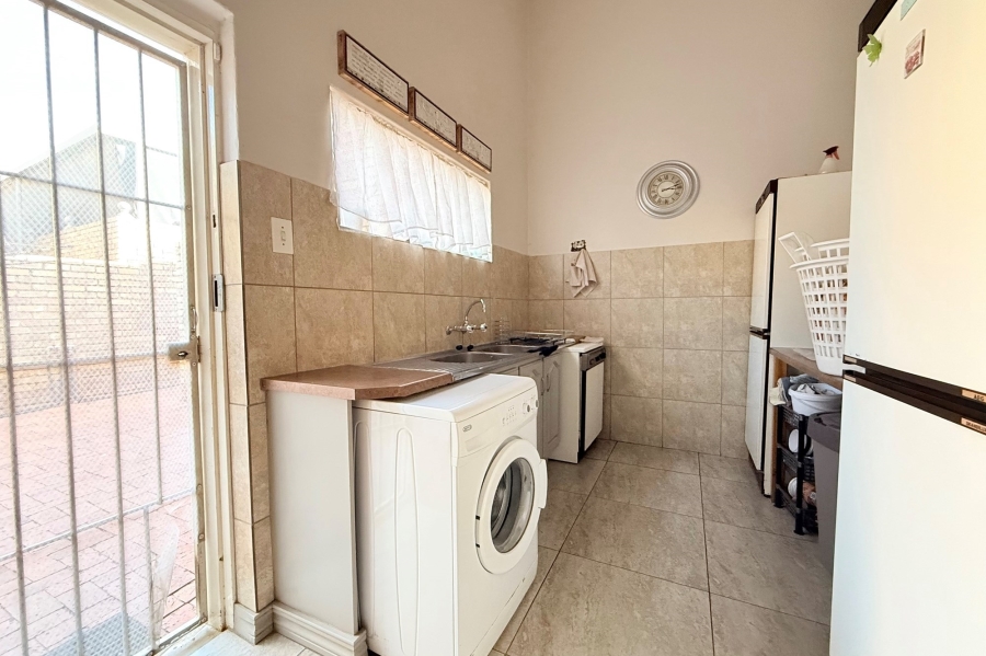 4 Bedroom Property for Sale in Moreleta Park Gauteng