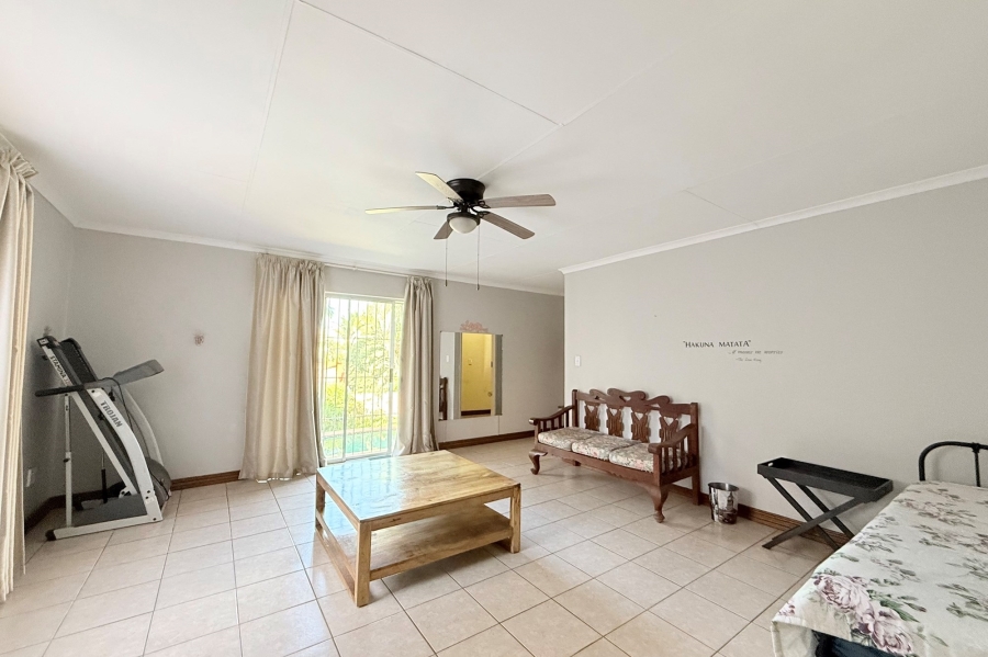 4 Bedroom Property for Sale in Moreleta Park Gauteng