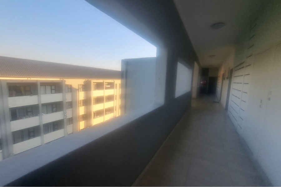 2 Bedroom Property for Sale in Halfway Gardens Gauteng