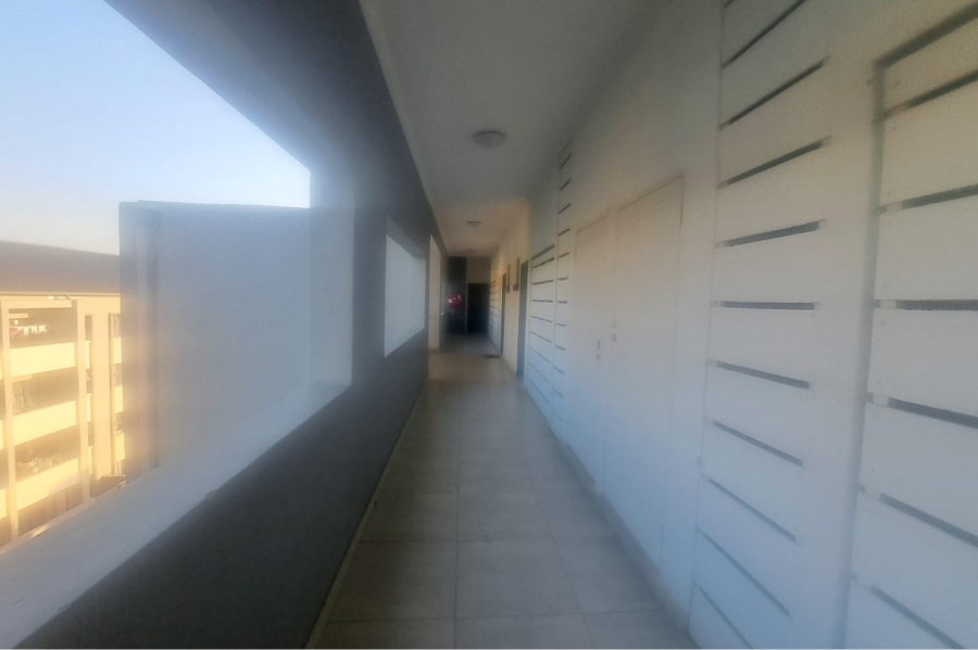 2 Bedroom Property for Sale in Halfway Gardens Gauteng