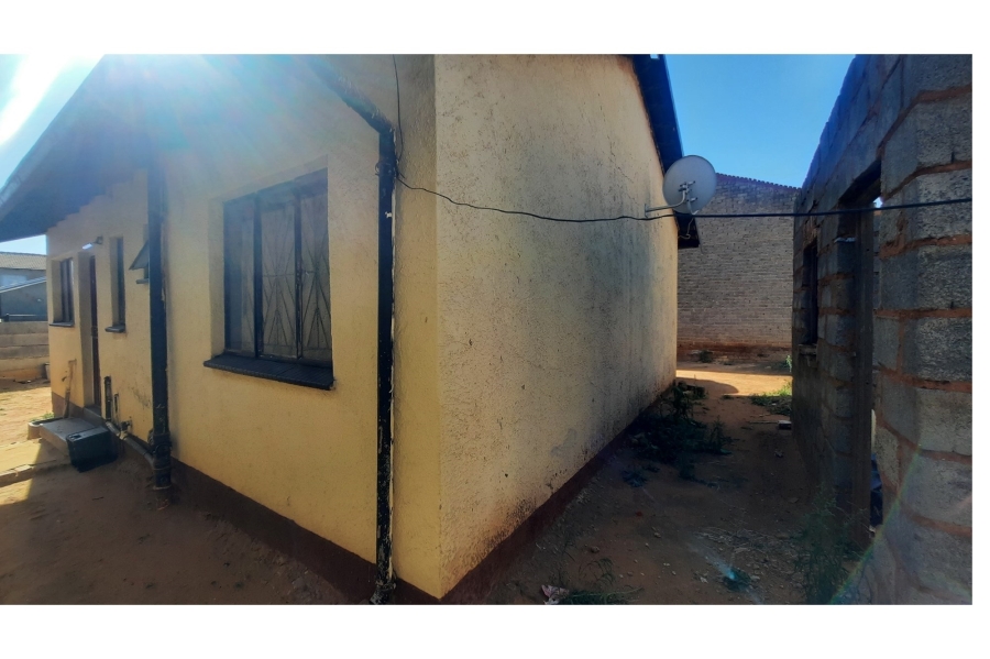 2 Bedroom Property for Sale in Tembisa Central Gauteng
