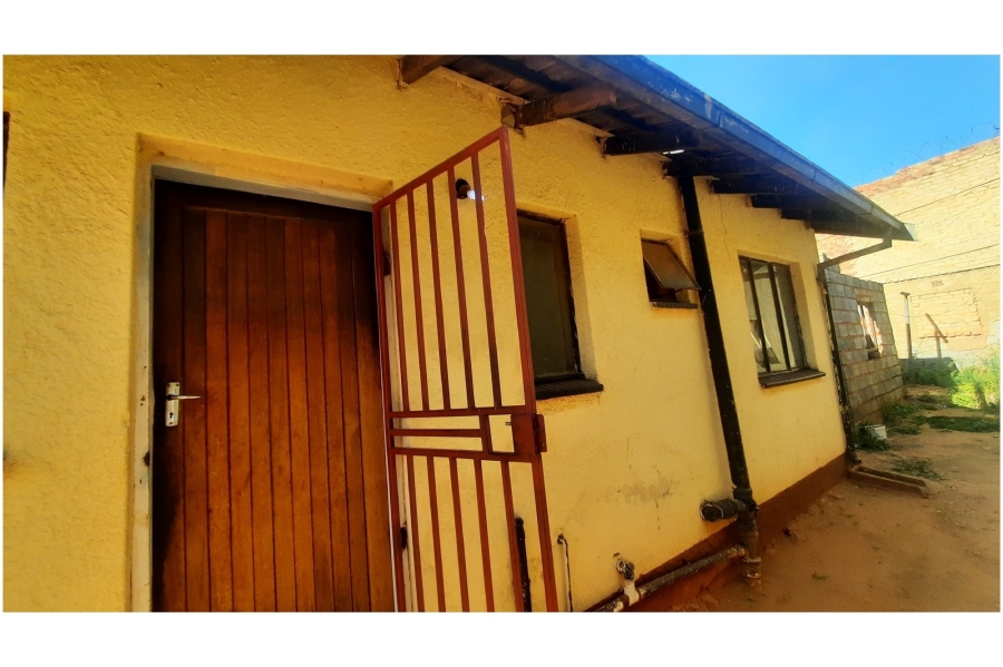 2 Bedroom Property for Sale in Tembisa Central Gauteng