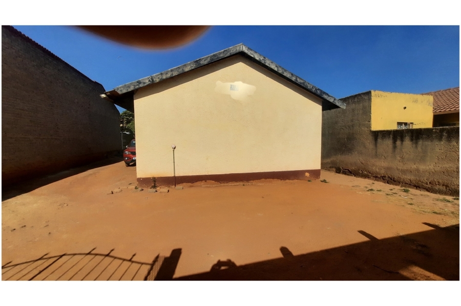 2 Bedroom Property for Sale in Tembisa Central Gauteng
